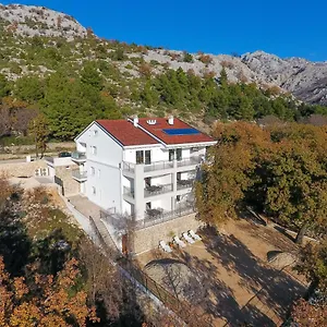 navštívit hotel
